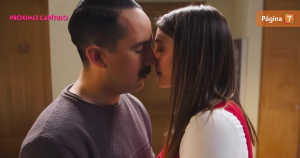 beso de Sofía y Manuel en Juego de Ilusiones