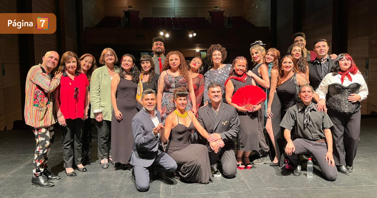 Artistas celebran el centenario de Carmen Barros para lanzar Día del Teatro Musical Chileno