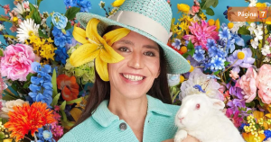 El lencería sobre un piano así fue coqueto debut de Di Mondo en la música