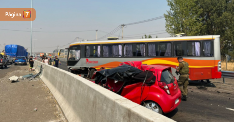 Violenta colisión frontal entre bus y vehículo deja al menos tres fallecidos en el Biobío
