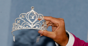 Tras conteo: conoce a la nueva reina y nuevo rey del Festival de Viña 2025