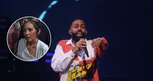 Eladio Carrión sorprendió con tierno mensaje para su madre durante show en Viña: 