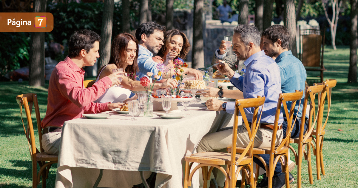 ¿Se parecen? El comentario que se repitió en redes ante estreno de El Jardín de Olivia en Mega