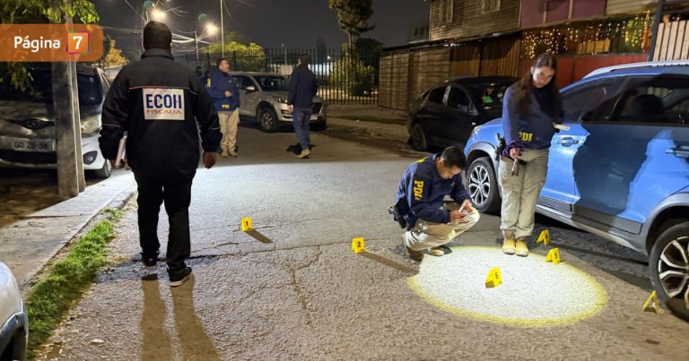 Asesinan a mujer de 23 años en Puente Alto: delincuentes le dispararon fuera de su casa