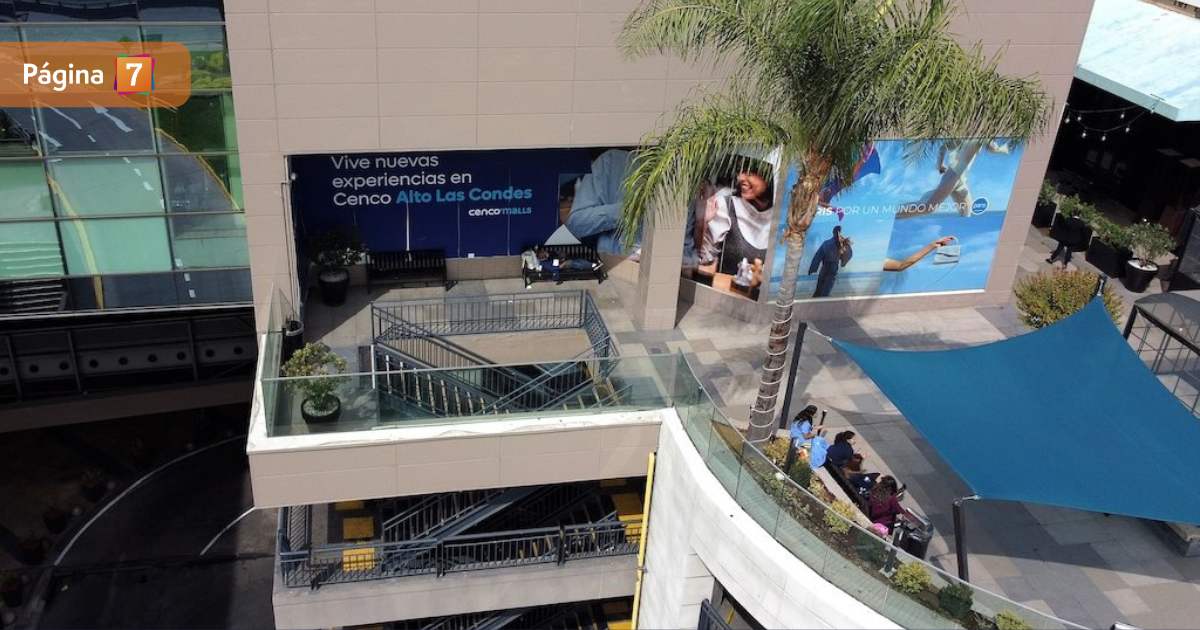 Mujer murió en Mall Alto Las Condes se asfixió mientras almorzaba