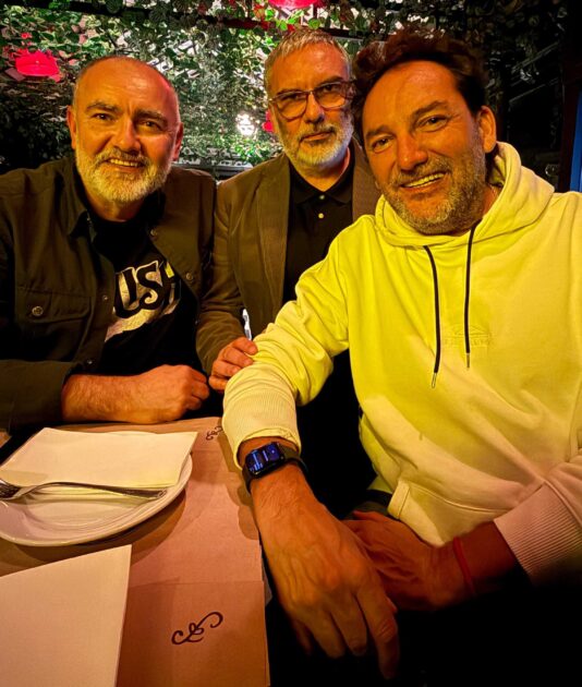 Los hermanos de Daniel Fuenzalida.