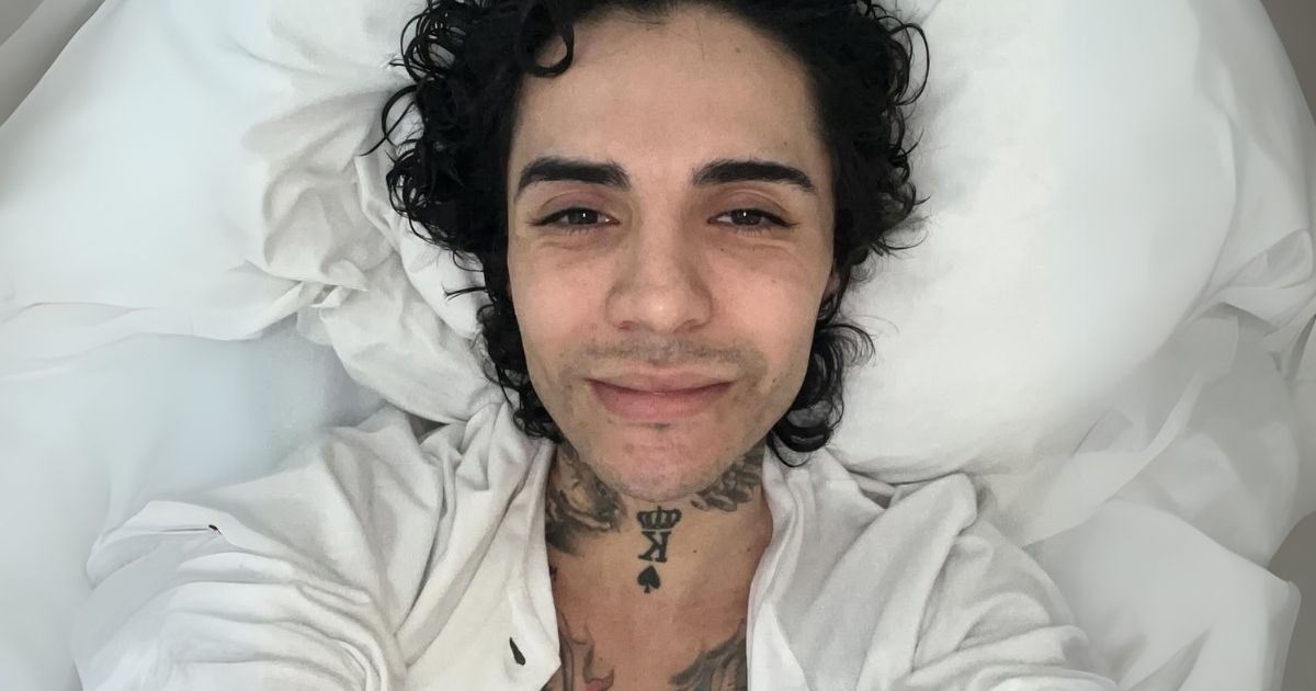 Leo Méndez explica carta a Dios