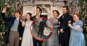 Actriz de Bridgerton frustró intento de robo en cafetería: golpeó al ladrón con su celular