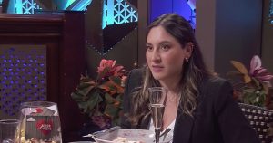 Enfermera fue blanco de críticas por actitud en cita de Amor a Ciegas: la tildaron de 'desagradable'