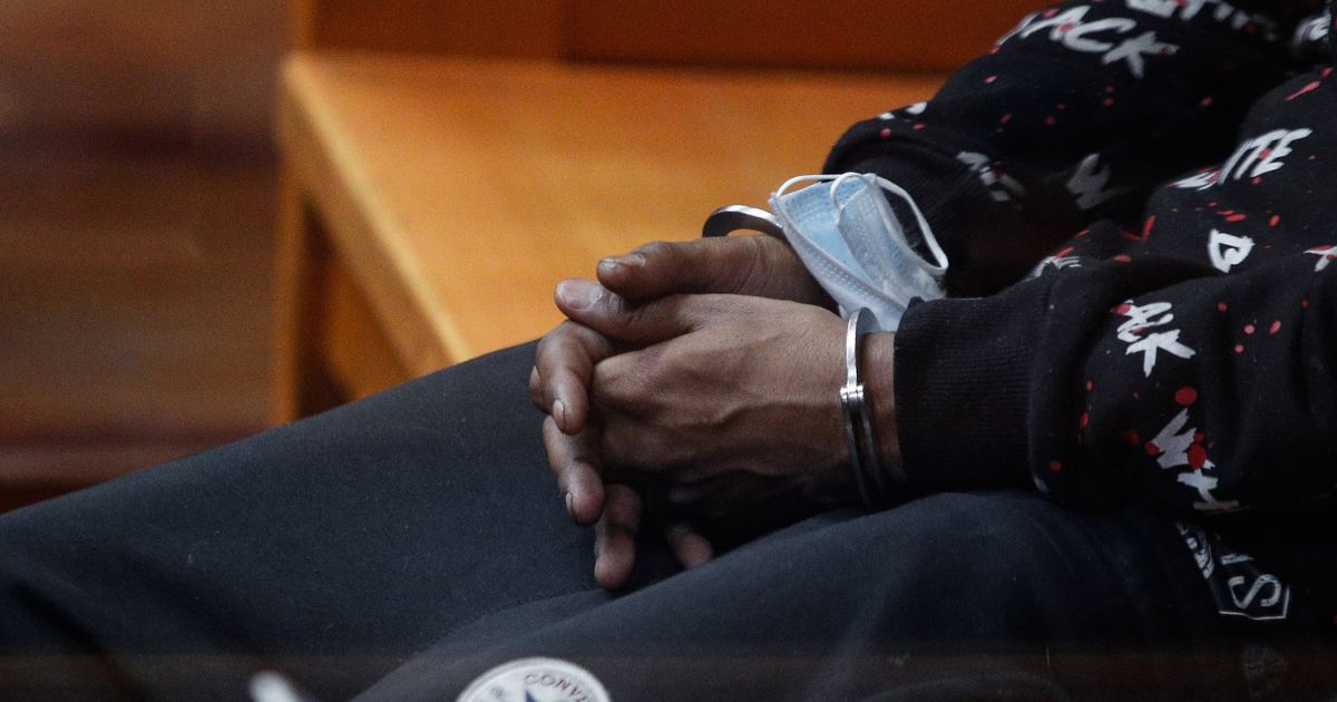 Tras ser detenido: padrastro acusado de matar a niño de 10 años con TEA confesó ser autor del crimen