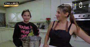 Hija mayor de Perla Ilich tuvo especial aparición en La Divina Comida: ayudó a su madre a cocinar