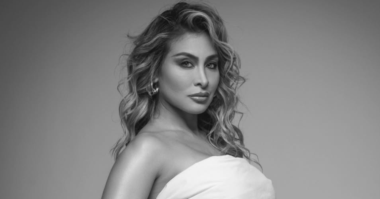 Sabrina Sosa mostró su pancita de embarazo con elegantes fotos: 