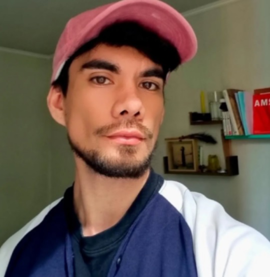 Sebastián Huerta, víctima fatal de violento choque en el centro de Santiago