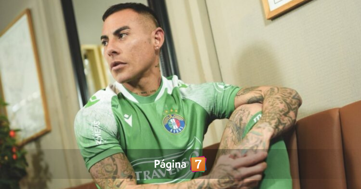 Eduardo Vargas firma por Audax Italiano con indirectas a Azul Azul