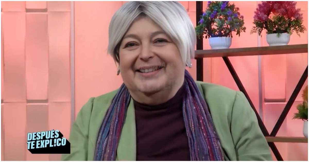 Ernesto Bellloni imitó a Jeannette Jara en Después te explico