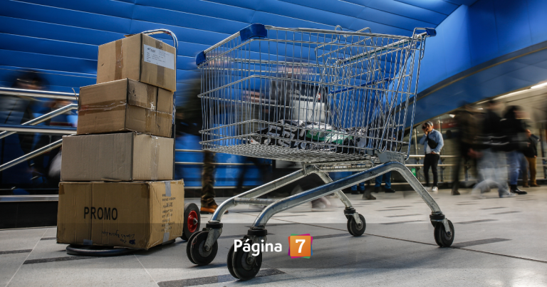 ¿Cómo funcionarán supermercados y malls este feriado del 16 de julio? Revisa los horarios