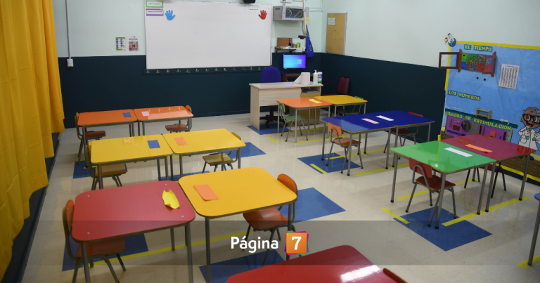 Por amenaza de tsunami: suspenden clases en comunas costeras desde Arica a Los Lagos