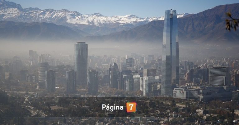 Alerta ambiental para Santiago: revisa las restricciones para este martes