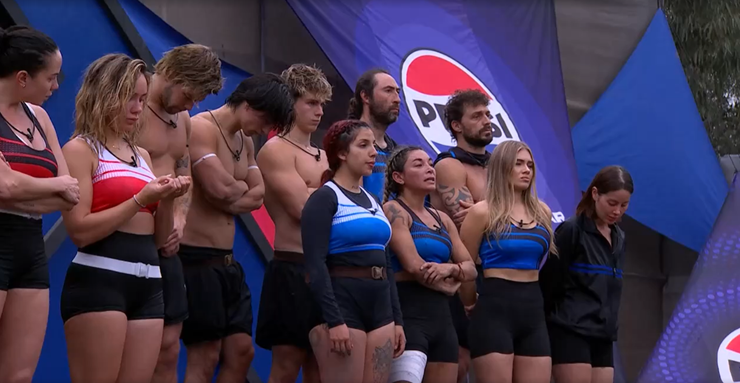 evelyn gacela ortiz mundos opuestos