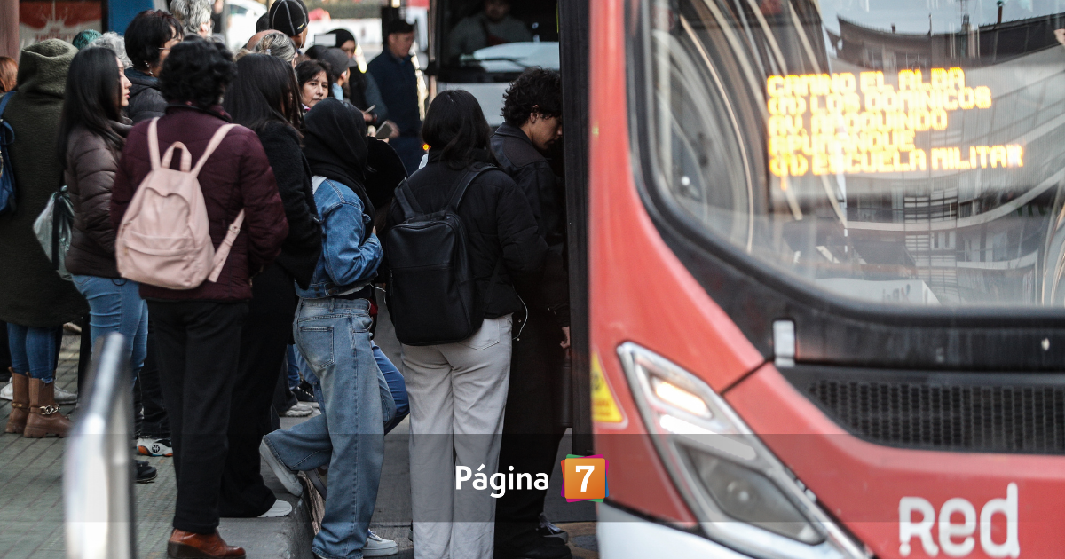 Paro de choferes de buses RED genera tensión: Gobierno asegura que el servicio está 100% operativo