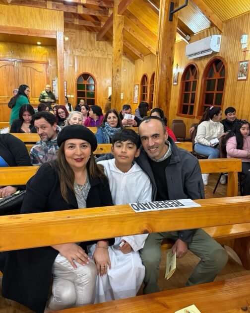 Pincoya contó detalles de la Primera Comunión de su hijo Felipe y reveló inesperado inconveniente