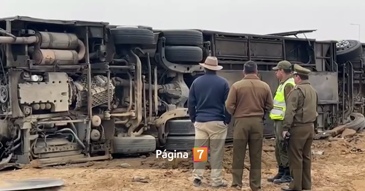 Confirman que conductor de bus volcado en Copiapó estaba drogado tres personas murieron