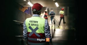 Apuñalan a hombre en andén de estación del Metro de Santiago