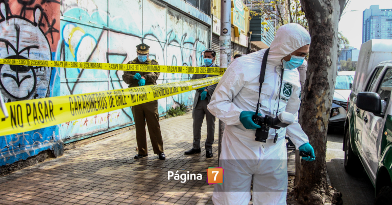 Carabineros llama a retiro a jefe del Laboratorio de Criminalística tras robo en Santiago