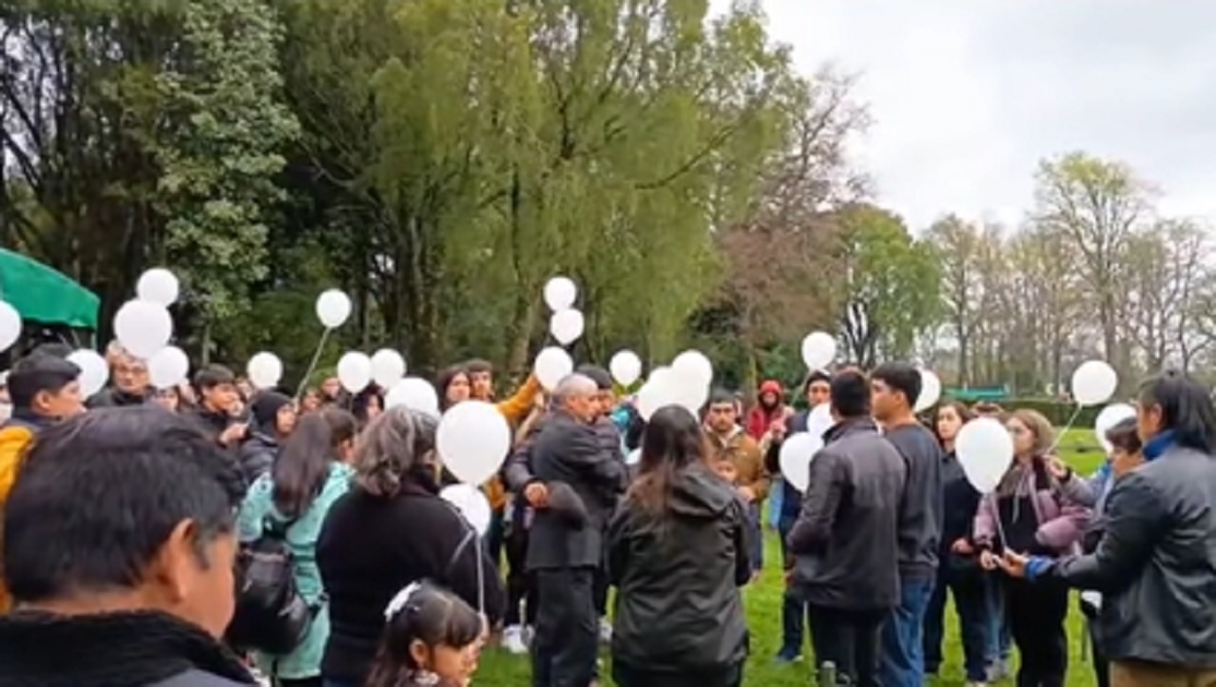 Funeral de los hermanos que murieron electrocutados en Lican Ray