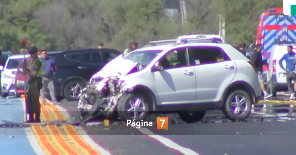 Dos muertos y cuatro fallecidos en accidente de tránsito en Til-Til tras choque frontal