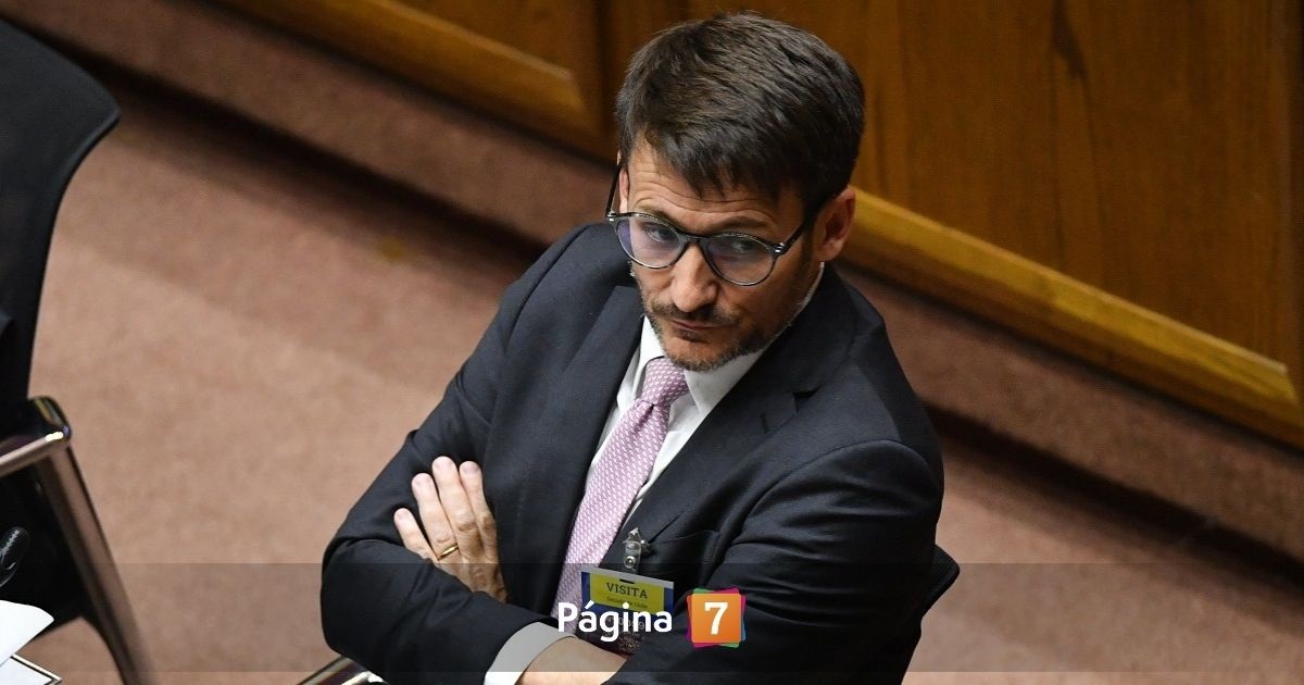 Senado rechaza acusación constitucional contra exministro Diego Pardow