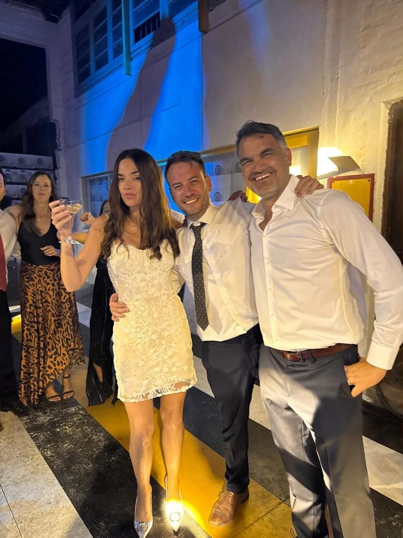 Con cueca y rock: así fue el íntimo matrimonio del senador Javier Macaya y Katherine Echaiz