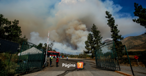 Incendio en Las Condes aún no está controlado: lleva más de 500 hectáreas y nube de humo afecta a RM