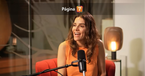 Aconsejada por un mecánico: María Luisa Godoy usó producto de belleza para arreglar un auto chocado