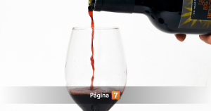 ¿Por qué Japón retiró 40 mil botellas de vino chileno de su mercado?