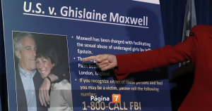 Ghislaine Maxwell, cómplice de Epstein, exige indulto de Trump para testificar a su favor en el caso