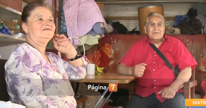 CHV mostró antes y después de abuelitos que viven hace 3 años en un camión: esperan tener una casa