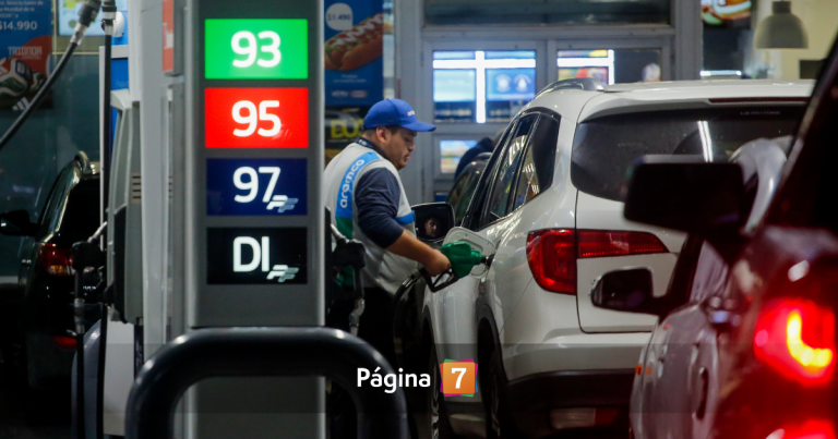 Alza histórica en combustibles: Gobierno confirma que bencinas subirán $370 y diésel hasta $580