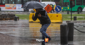 Advierten intensos vientos de hasta 80km por hora en cinco regiones: incluye Metropolitana