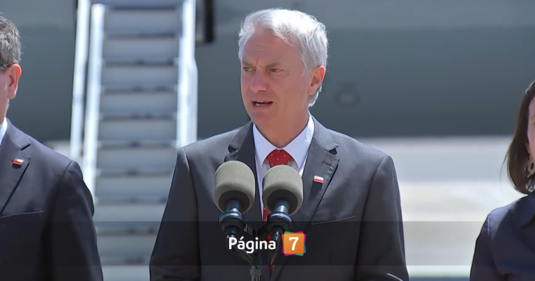 Kast abordó polémica por decretos ambientales y la propuesta de eliminar feriados irrenunciables