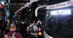 Previo a Semana Santa: pasajes de buses subirían hasta en 30% tras alza de combustibles
