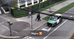 Detienen a tres estudiantes en Temuco querían entrar a liceo con pistola, cortaplumas y machete