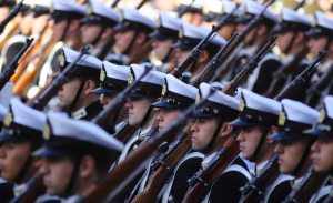 Anuncian cortes y desvíos en Valparaíso por desfile de Glorias Navales: revisa las calles afectadas