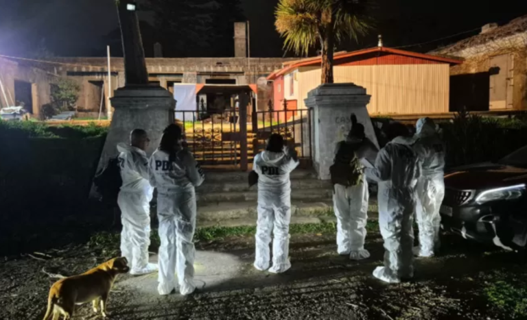 Adulta mayor fue asesinada por delincuentes tras ingresar a su domicilio en Coronel