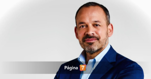 Periodista Alfonso Concha se convertirá en padre por primera vez: reveló el nombre de su bebé