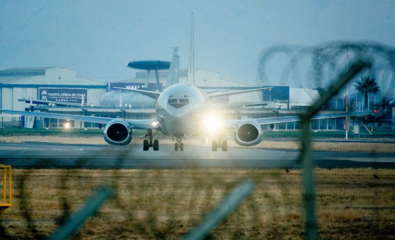 Gobierno reportó que 80 migrantes fueron expulsados de Chile en nuevo vuelo: el tercero en 40 días