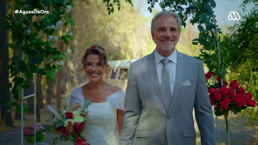 En memoria de Héctor Noguera, con un matrimonio y reconciliaciones: el emotivo final de Aguas de Oro