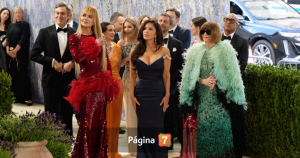Met Gala 2026 arrancó con actuación musical, alfombra blanca e increíbles looks de las celebridades