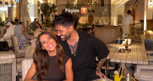 Las fotos del romántico reencuentro entre Gala Caldirola y Luis Jiménez en Qatar: 