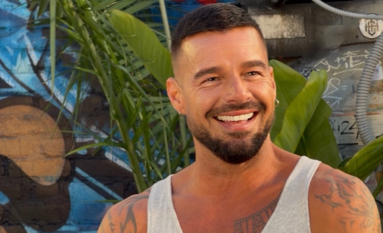 Ricky Martin sufrió ataque de gas lacrimógeno en pleno concierto: manager aclaró su estado de salud